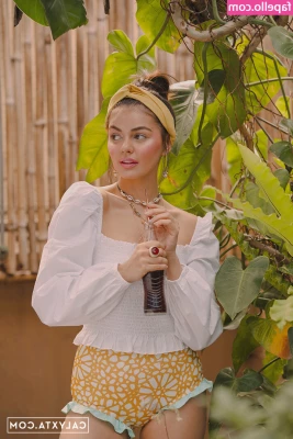 Janine Gutierrez [ janine-gutierrez ] - Panties on or off?