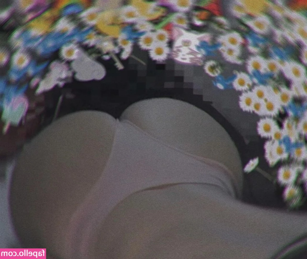 Mhissy Santos [ mhissy-santos ] - Nomnomnom  Now go get stuffed  or come over