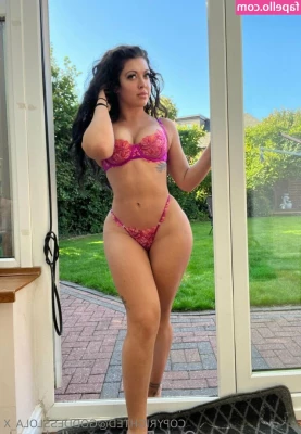 thegoddesslolaa - Painting the head of the   mjolnir  Not finished  there ll be details