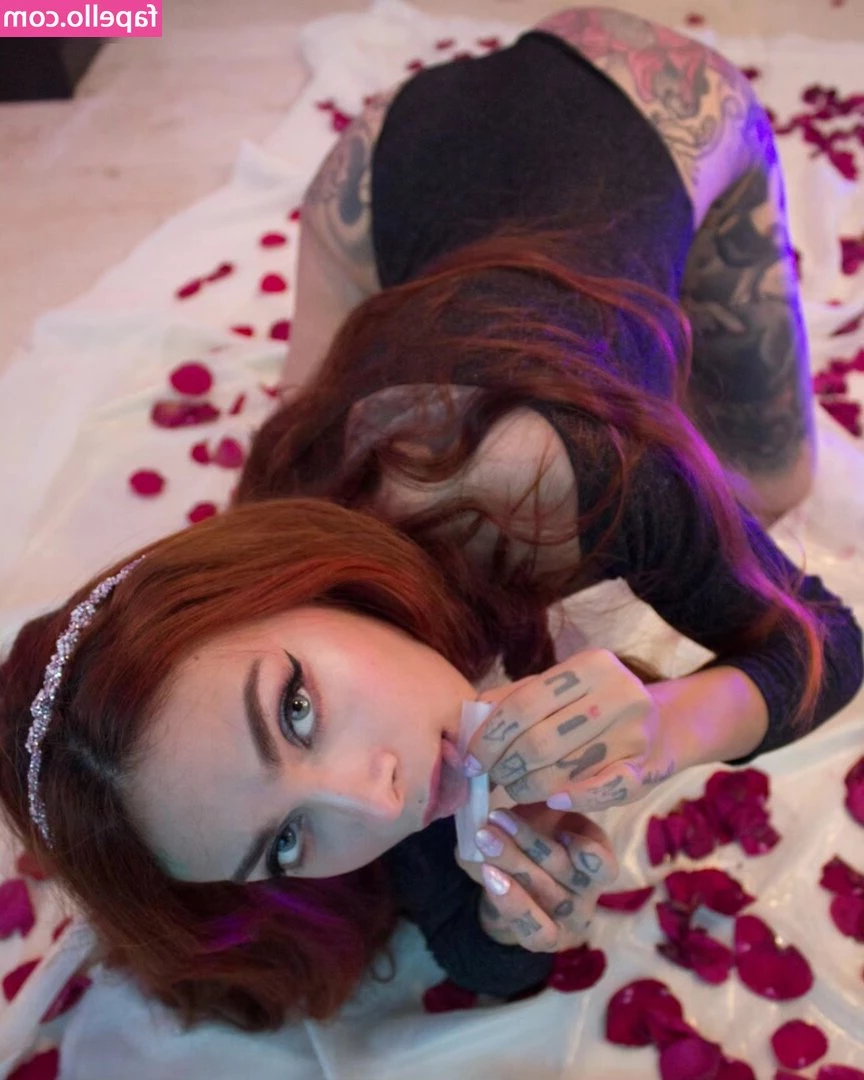 Miangel - I am so horny daddy