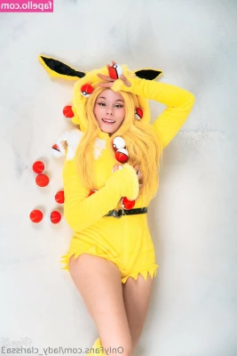 lady_clarissa3 [ lady-clarissa3 ] - The art of being fully clothed and yet
