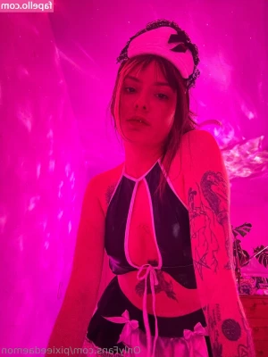 pixieedaemon - Stream started at 11/11/2022 03:19 am  Here w/ Jasmine Grey! Tip 3 if