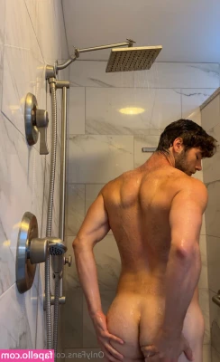 joshbigosh [ joshbigosh-1 ] - I love this lingerie, how bout you?