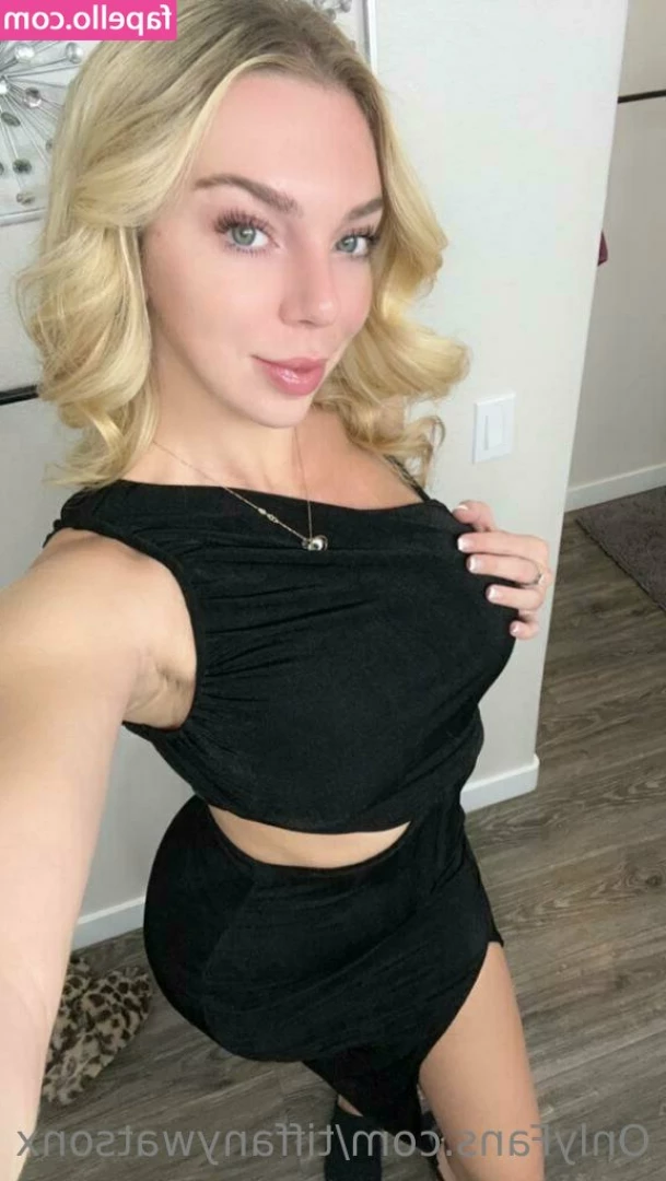 tiffanywatsonx - Playing with lush