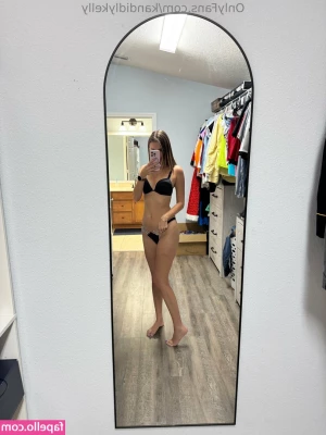 kandidlykelly [ kandidlykelly-1 ] - What about getting wild in 69 position tonight?💋💋