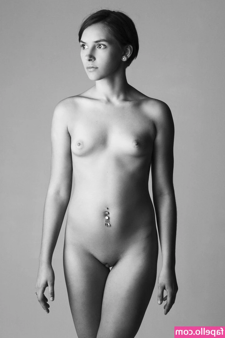 Natalie Porkman [ natalie-porkman ] - Is this how you like me babe