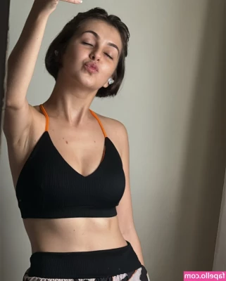 Klara Castanho [ klara-castanho ] - hannahoneybabe IS WET RIGHT NOW  Her  hannahoneybabe body needs