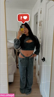 giagunnfree - Pretty please with cream on top