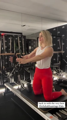 Jojo Levesque [ jojo-levesque ] - Monday motivation post