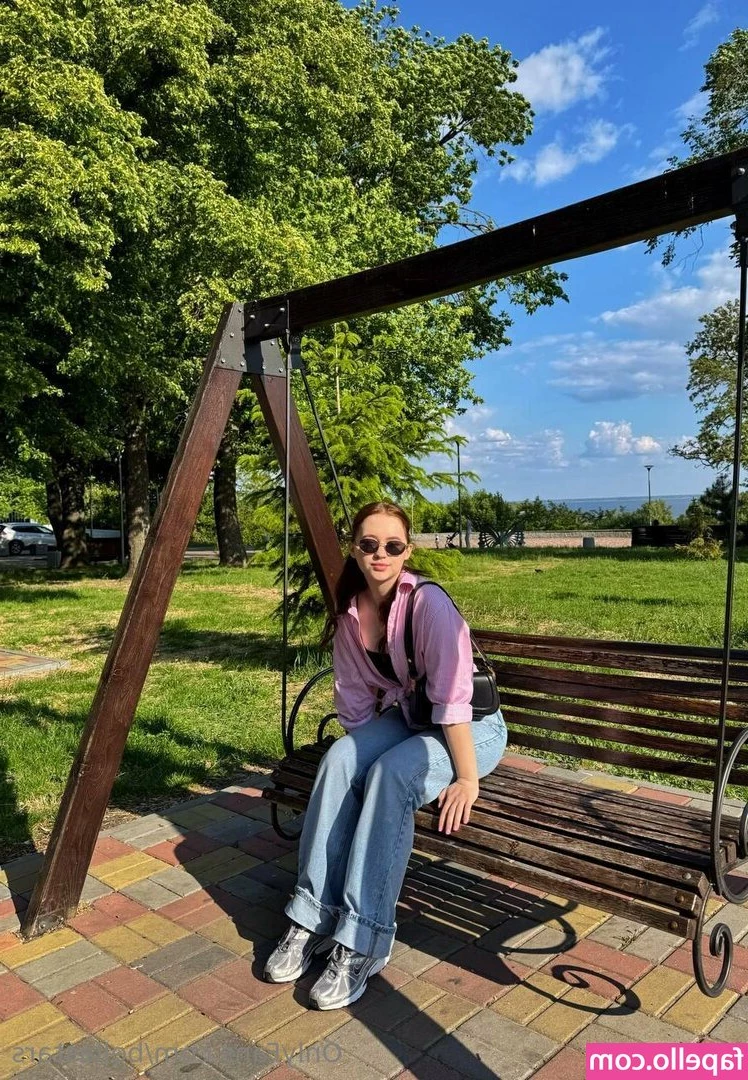 bellastars - Happy Hump Day  babes