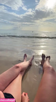 Joanna Jedrzejczyk [ joanna-jedrzejczyk-1 ] - Sweet like candy   made for sucking