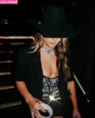 Ella Langley [ ella-langley ] - Creating a Beta Safe Onlyfans account for all the losers who don't