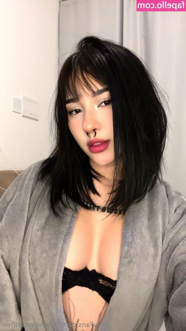 rafaelaferrarifree - Quieres más