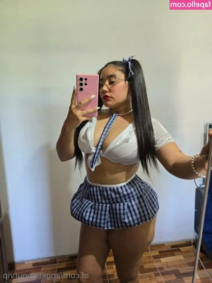 angelamourfree - Les gustaría ver sextapes con mi novio