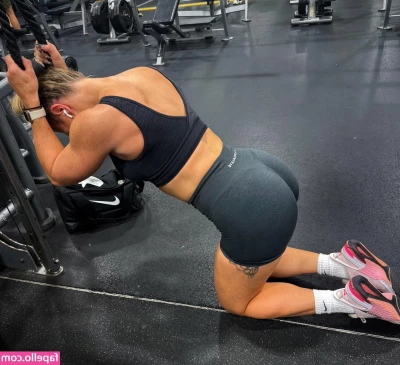 Chelsie Runnels [ chelsie-runnels ] - Ask me about my customs baby