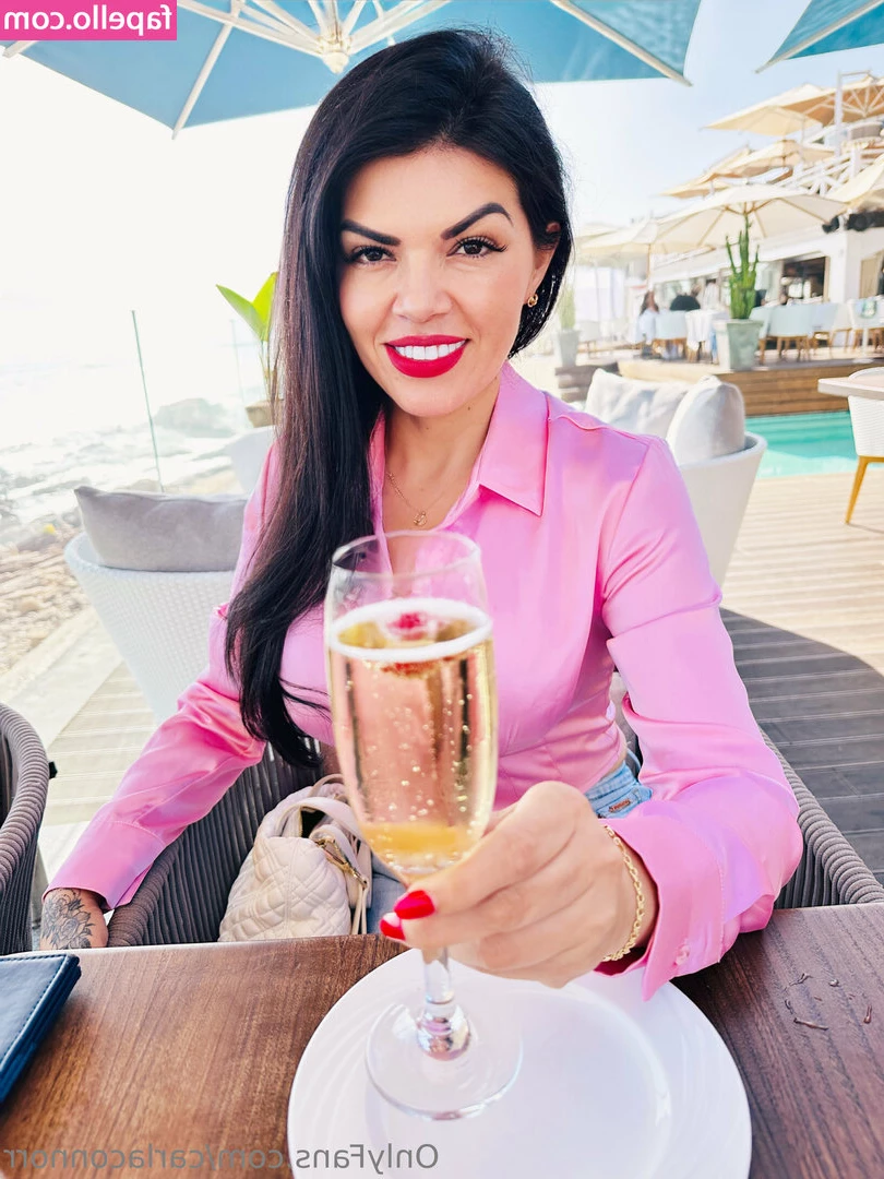 carlaconnorr - Ha accept the fact that you'll mever be able to fulfill a woman and