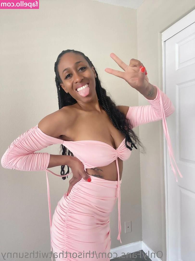 sunnysfavorites - Just a quick sneaky shot