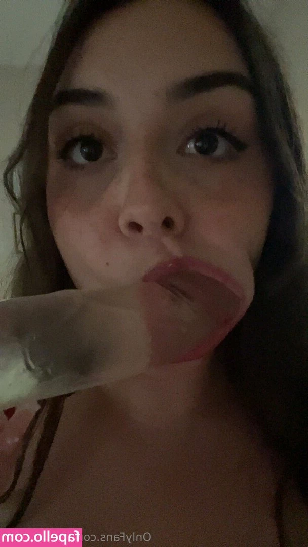 bbykatexxx [ bbykatexxx-1 ] - Assume the position 🤪 One of my fav booty machines. My 🍑 really