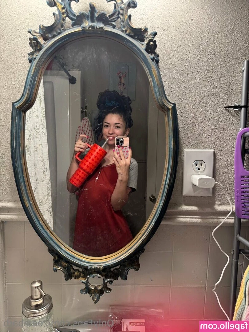 zoe.ebarb [ zoe-ebarb ] - DM me right now