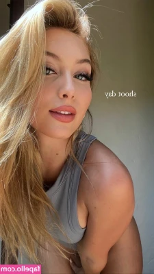 Helois Huthart [ helois-huthart ] - Feeling cheeky   let me know in the comments or DMs what you want