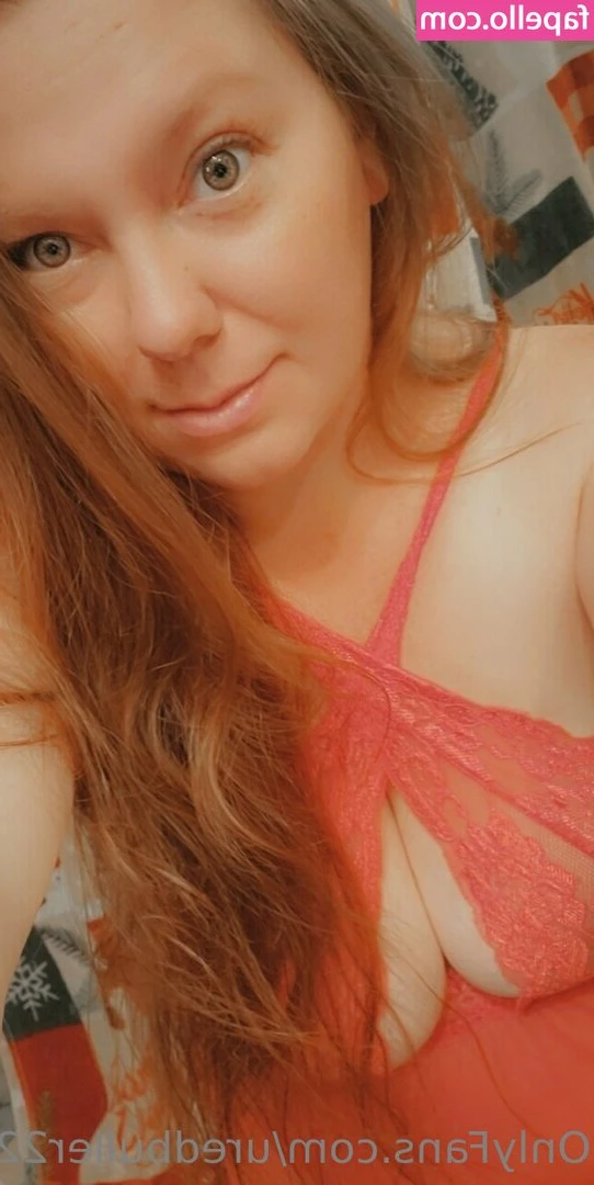 uredbuller22 - I bought two sets of new lingerie  you have to help me choose  which