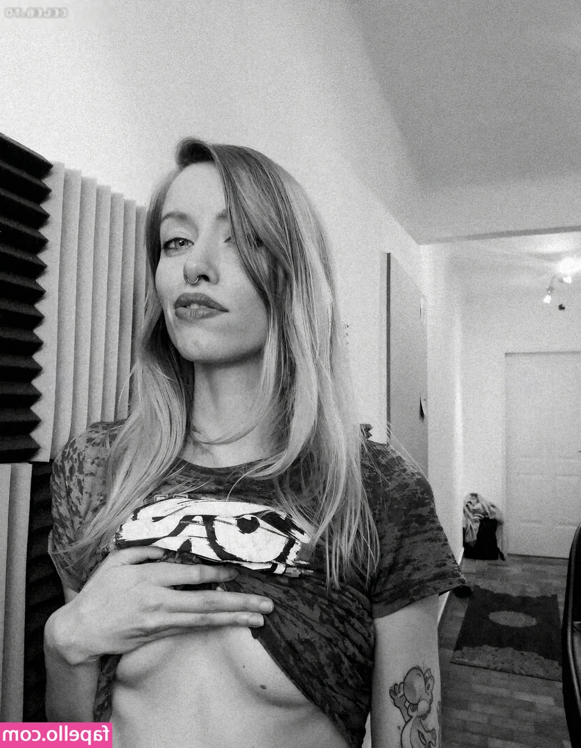 einfachsonina - Wild little animal    Pregnant mama can t be tamed