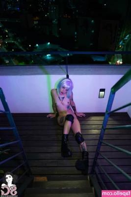 Fthemoney - Cake anyone? 💋