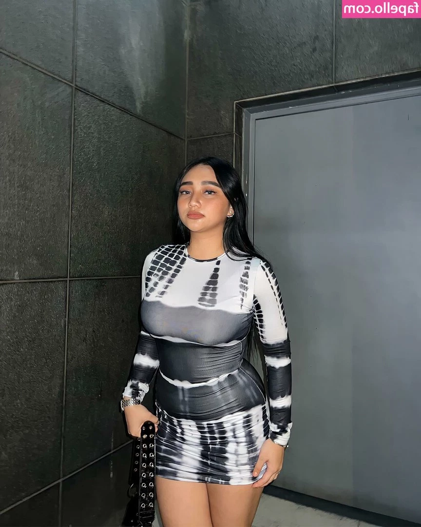 Kyrah Umadhay [ kyrah-umadhay ] - Me la como toda papi