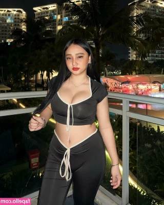 Kyrah Umadhay [ kyrah-umadhay ] - arme_big  daddybunnyguy