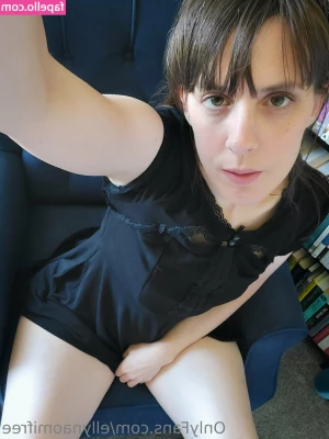 ellynaomifree - Who wants to have some naughty fun