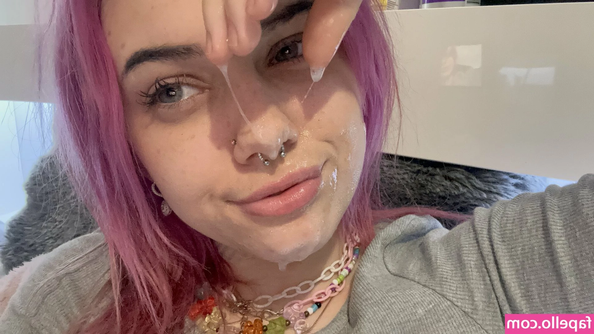 Siamayll - Two titties begging to be touched