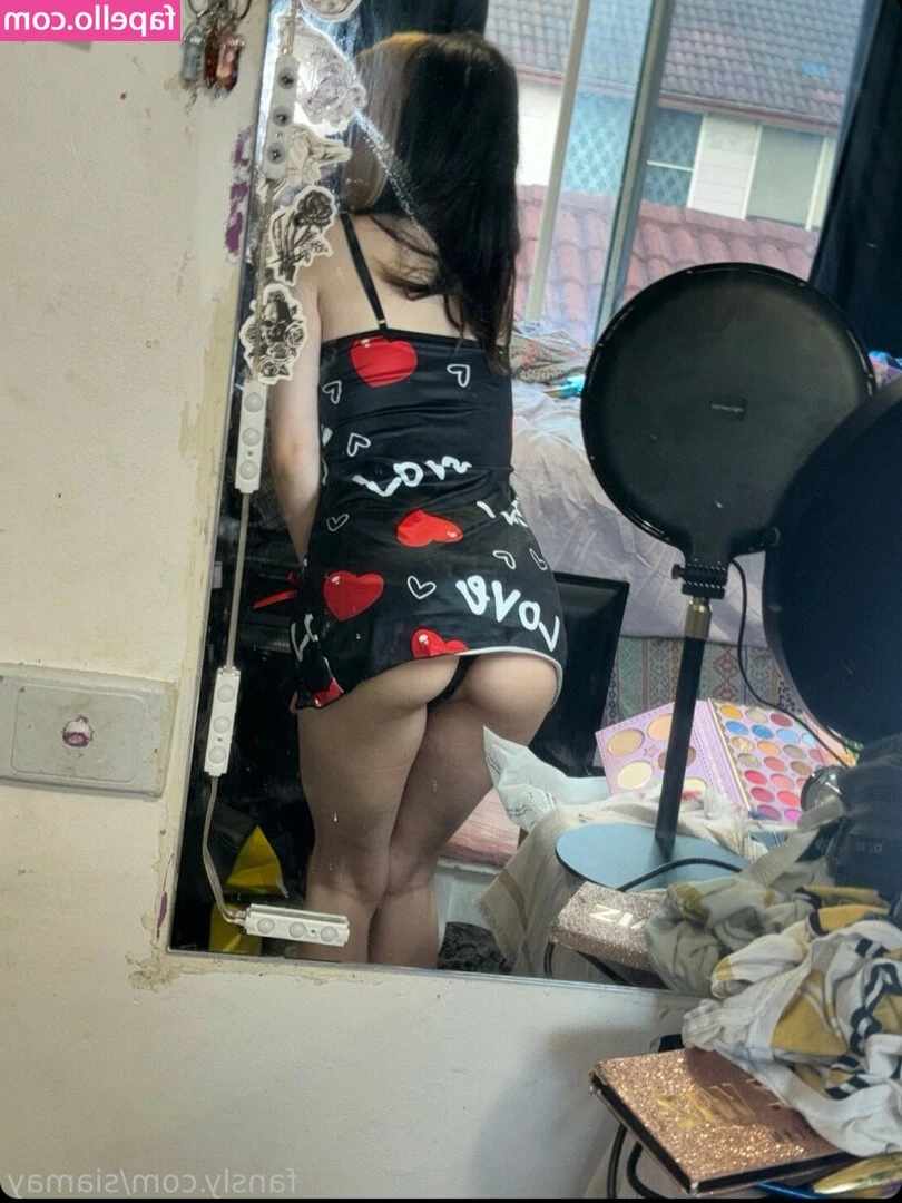 Siamayll - Swipe to see my do it again, but on my knees like a good slut 💗
