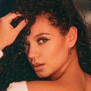 kickin-vixen