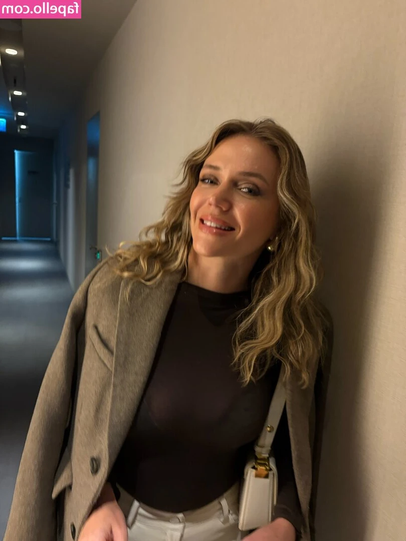 Ecem Karavus [ ecem-karavus ] - Here s to a good week