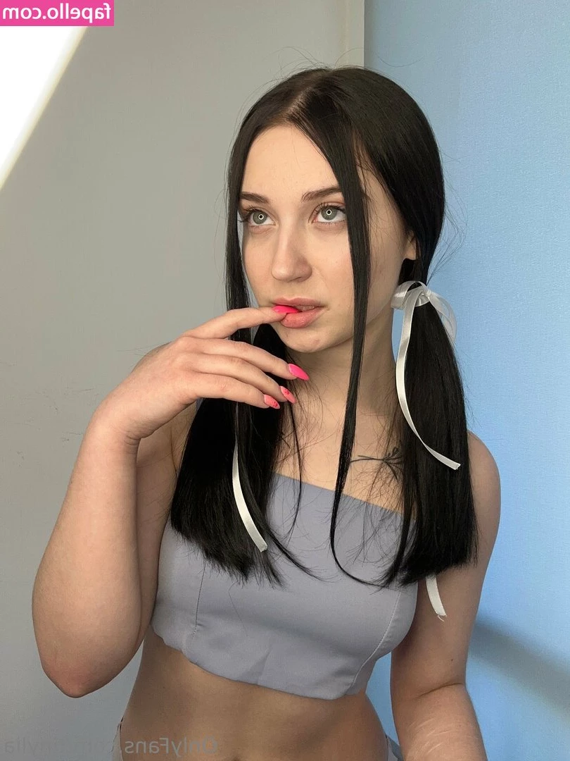 tinylia - 👅💦 HAPPY THURSDAY 👅💦