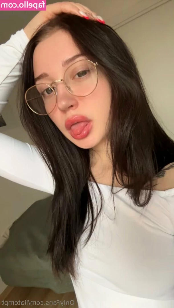 tinylia - The hardest thing is to start acting, everything else depends only on