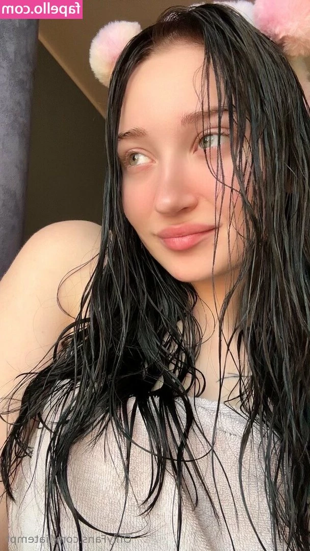 tinylia - Can she handle all this cock     Go subscribe to  wavychanel to watch