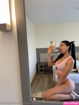 arianaparker - VACATION VLOG 1  I know some of you love my vacation videos and I