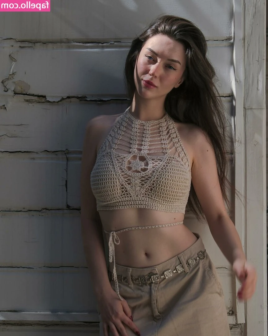 Bengisu Baykal [ bengisu-baykal ] - I'm all Natural🍃 , built this booty through hard work