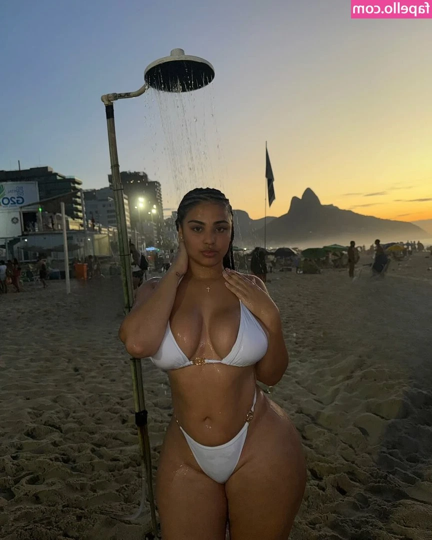 kvtheryn - Dripping already and nobody has even touched me yet…wanna see?