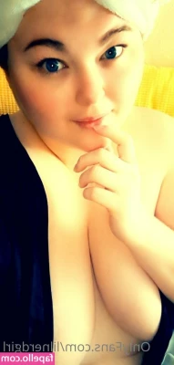 lilnerdgirl - babymariandre   FREE SUBSCRIPTION   ad