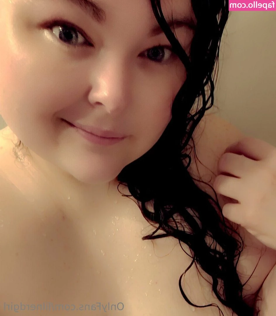 lilnerdgirl - I wish you could tell me all the compliments you think of when you