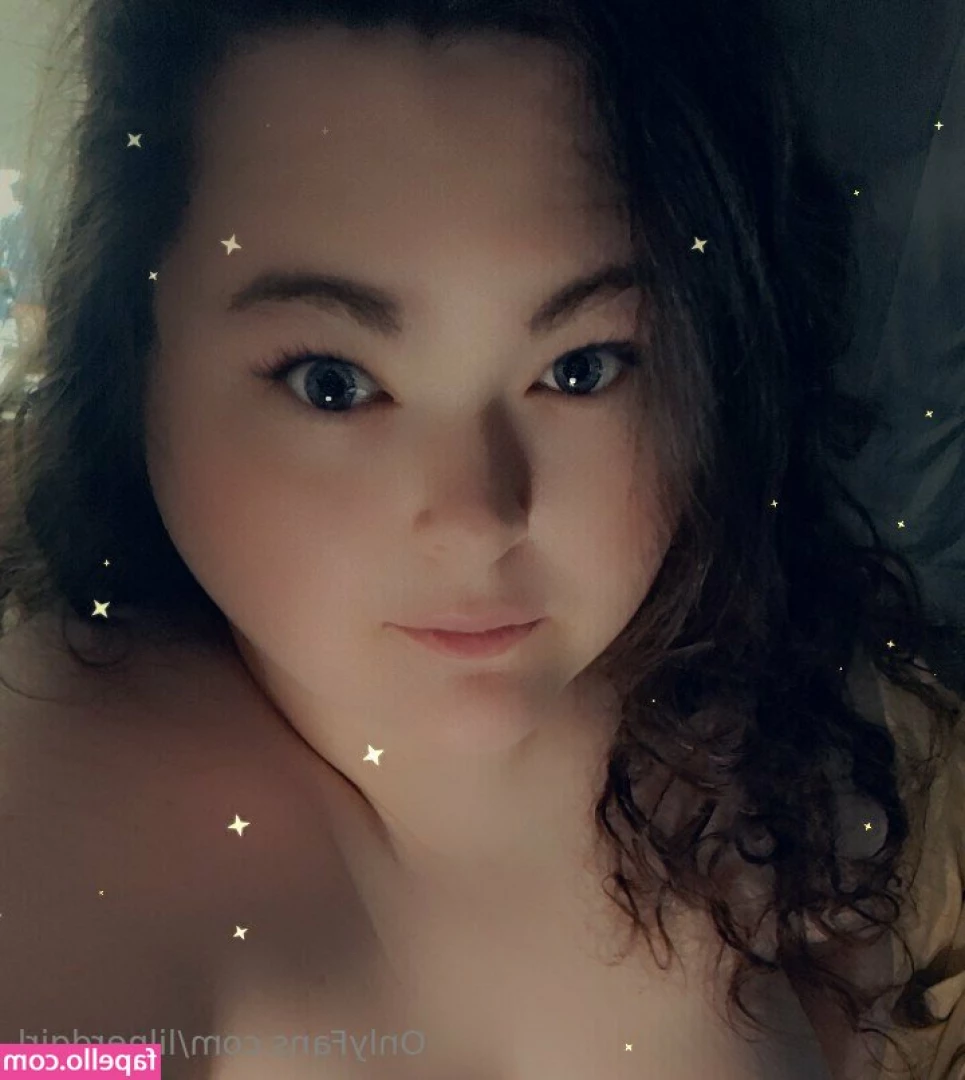 lilnerdgirl - Need them sucked