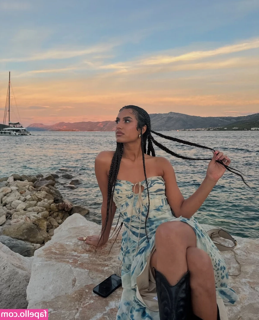 Rua - 💗💗 I get soooo naughty in this I know you’re gonna cum sooo