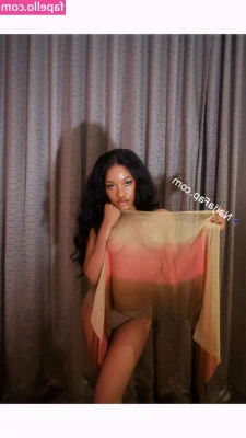 maliyaofficial - Haven t posted in a while hope y all waiting to hear from me