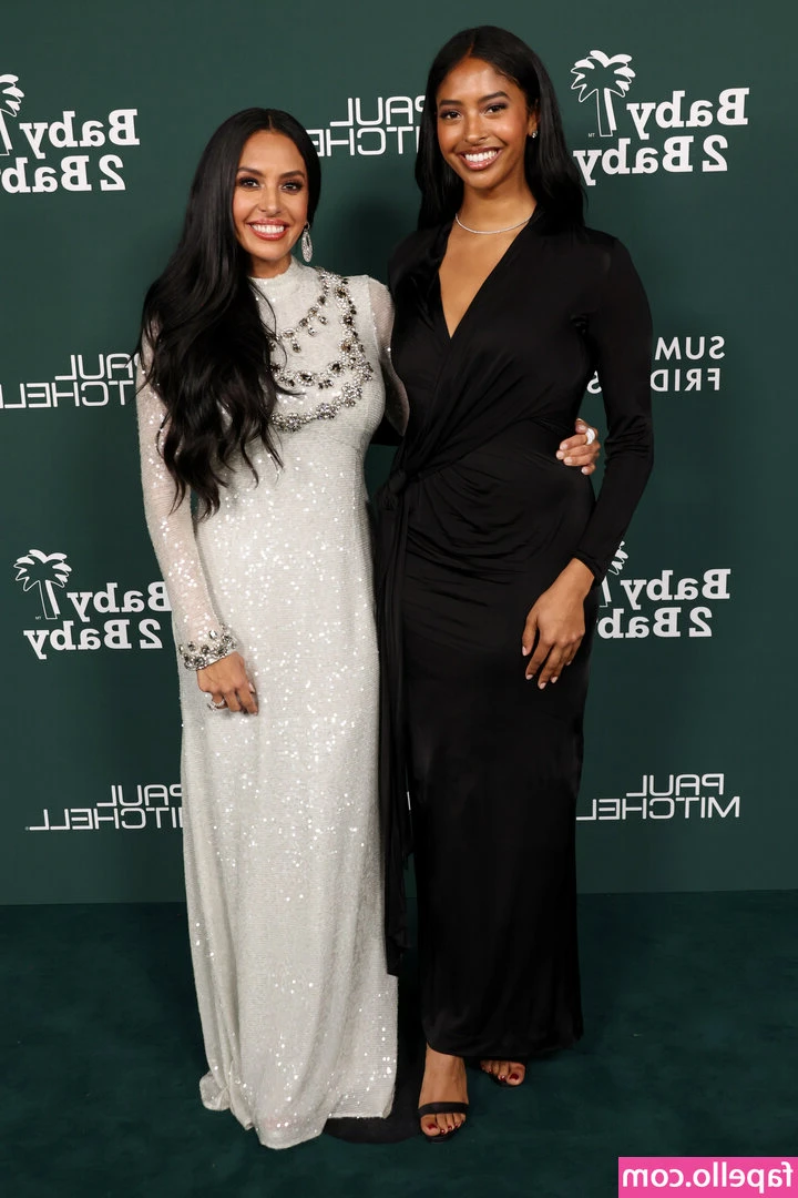 Natalia Bryant [ natalia-bryant ] - I m so wet