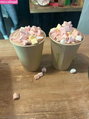 tsrosie - Let’s spend your amazing weekends with me 🍸 Subscribe 👉🏽