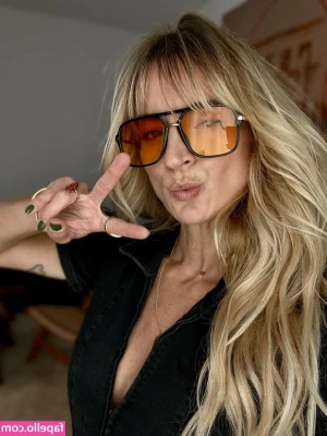 Yrsa Click [ yrsa-click ] - Part 2   I told you it was coming     enjoy my messy titty play daddy