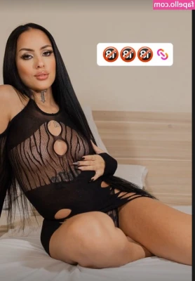 Nathália Rodrigues [ nathalia-rodrigues ] - watch me get too excited with my glass toy