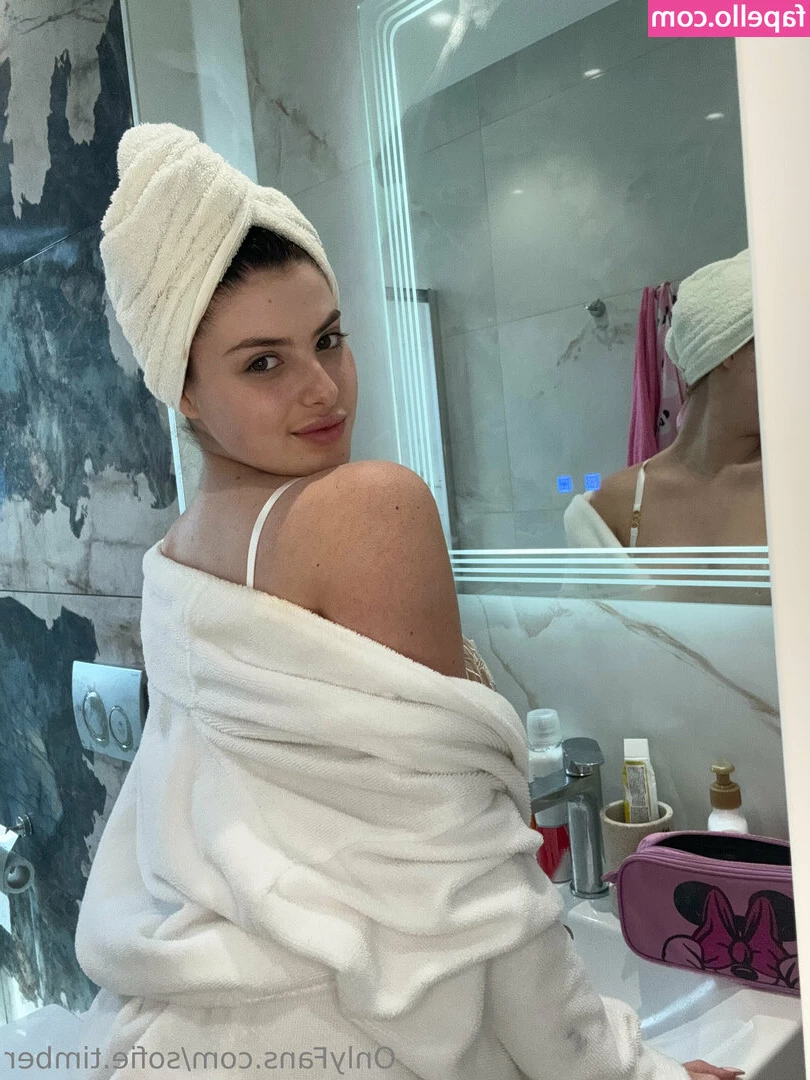 Sofie Timber [ sofie-timber-1 ] - The real circle of life! @raynaroseof @avery.leigh @lillyellexo